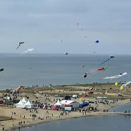 בית נופש Sea View *